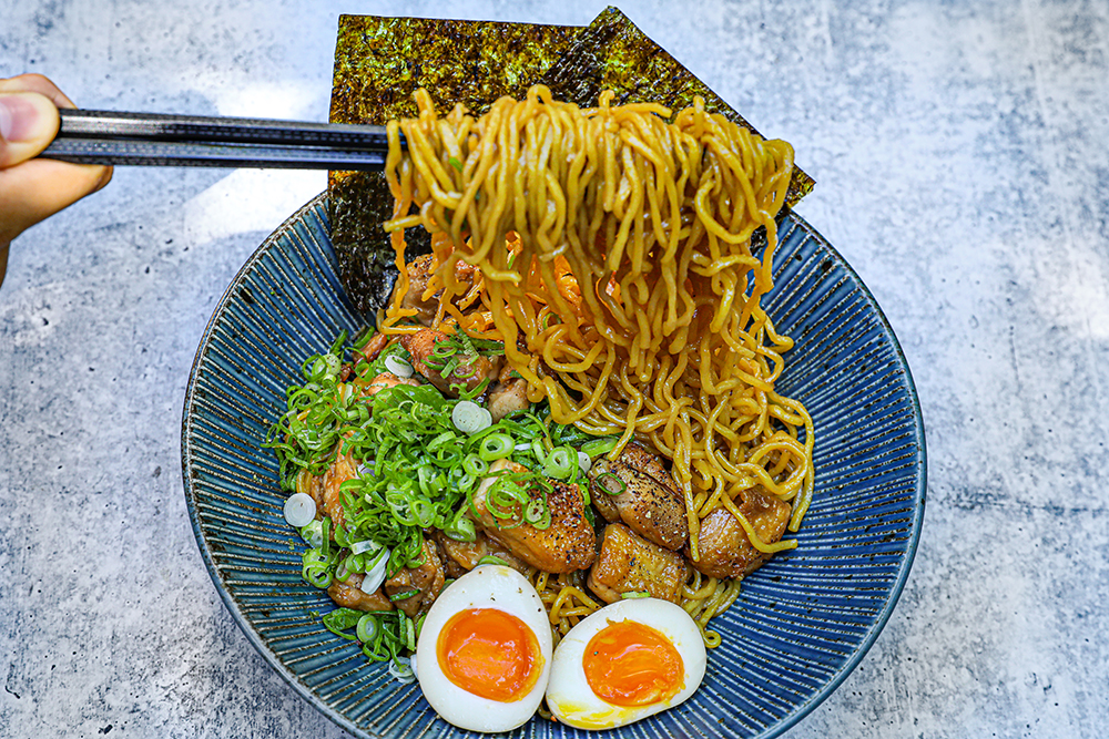 Soy Garlic Chicken Ramen Recipe & Video - Seonkyoung Longest